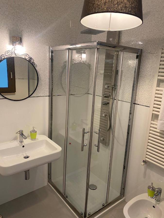 Berga Exclusive Suite 4 Bari Bagian luar foto
